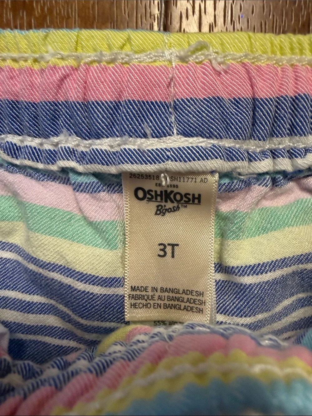 OshKosh Girls Pastel Rainbow Stripe Pull-On Shorts Size 3T EUC